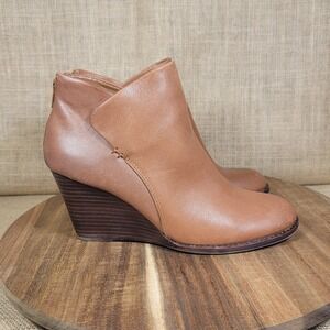 Giani Bini Done-Deal Leather Wedge Heel Booties Women's‎ Size 8.5 M Ankle Boots